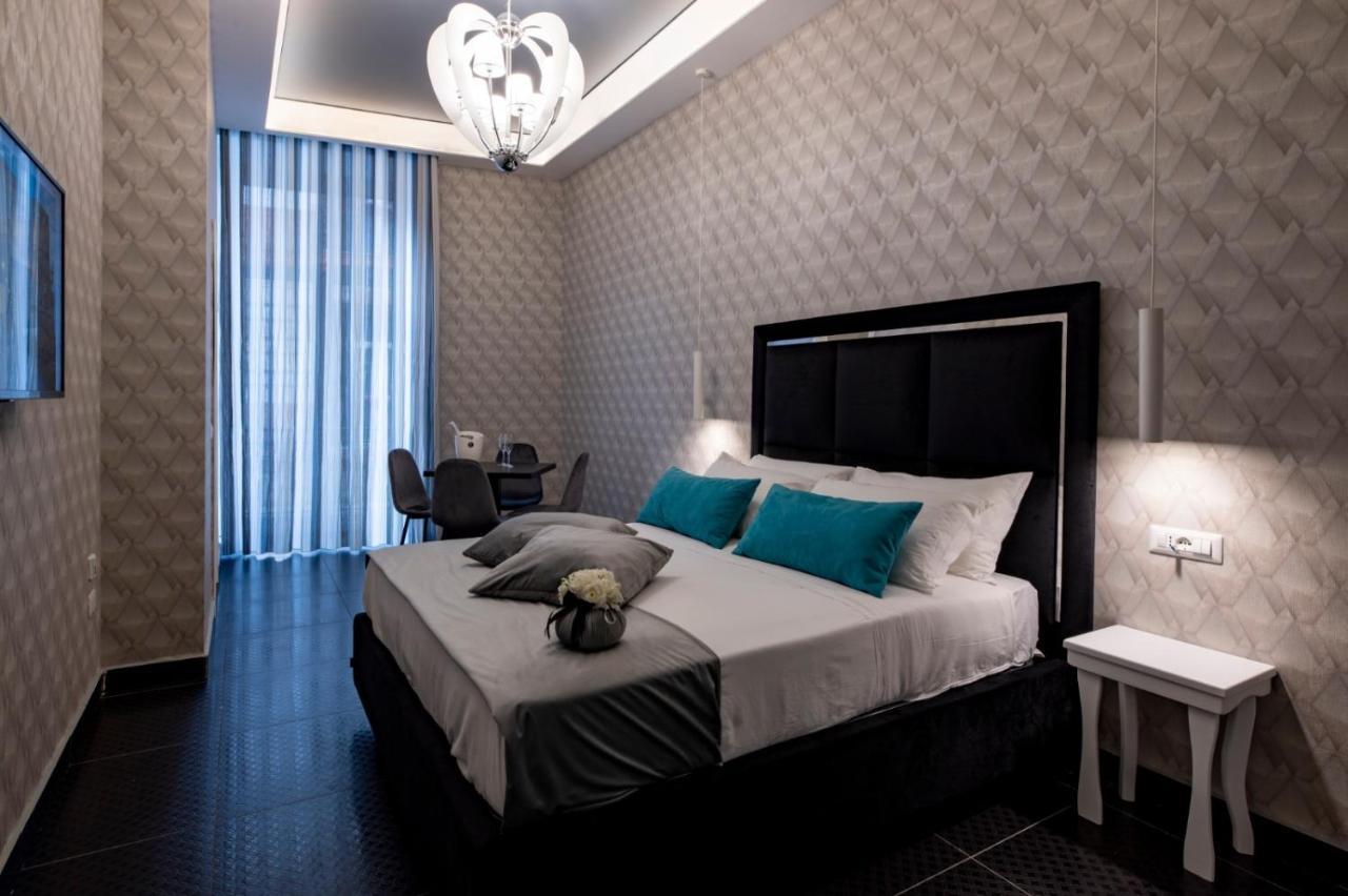 Luna Luxury Bed And Breakfast Napoli Bagian luar foto