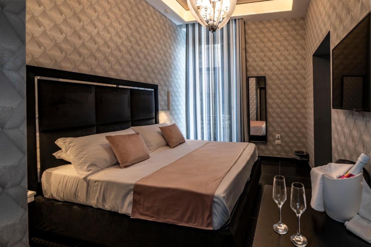Luna Luxury Bed And Breakfast Napoli Bagian luar foto