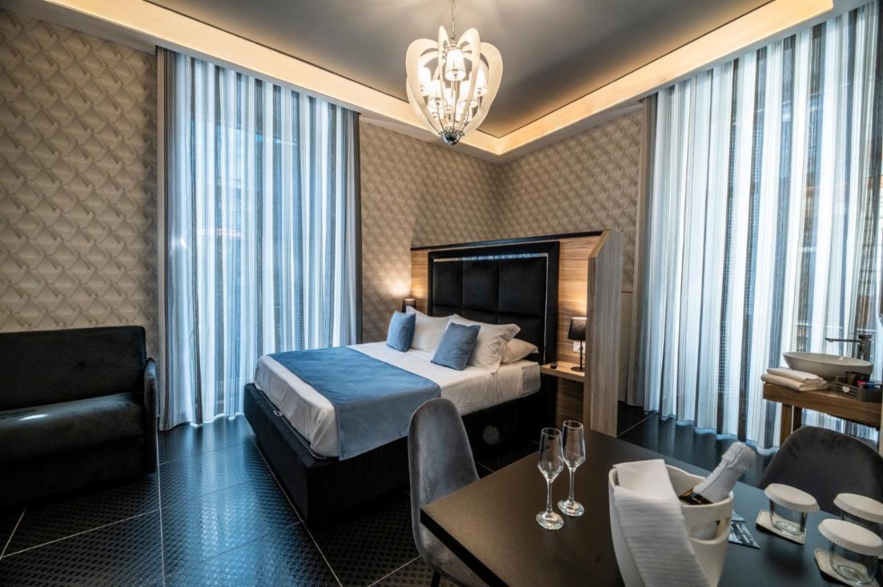 Luna Luxury Bed And Breakfast Napoli Bagian luar foto