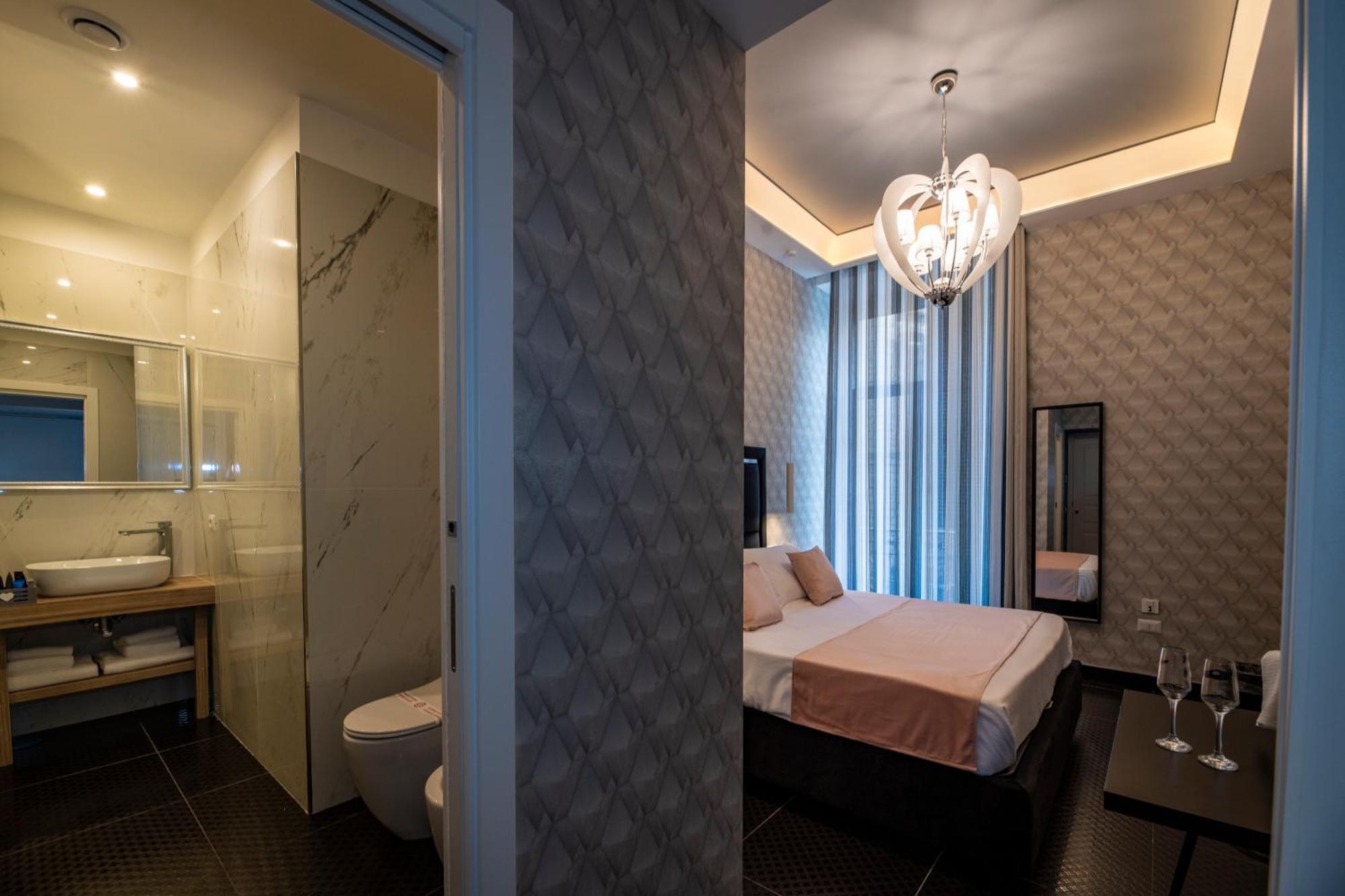 Luna Luxury Bed And Breakfast Napoli Bagian luar foto